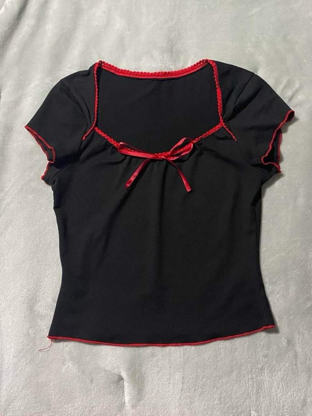 Women’s Black Short Sleeve Top with Red Trim and Bow Accent
